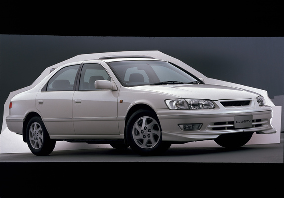 Pictures of Toyota Camry JP-spec (MCV21) 1999–2001