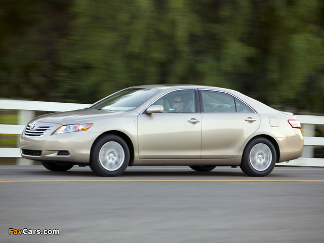 Pictures of Toyota Camry Hybrid 2006–09 (640 x 480)