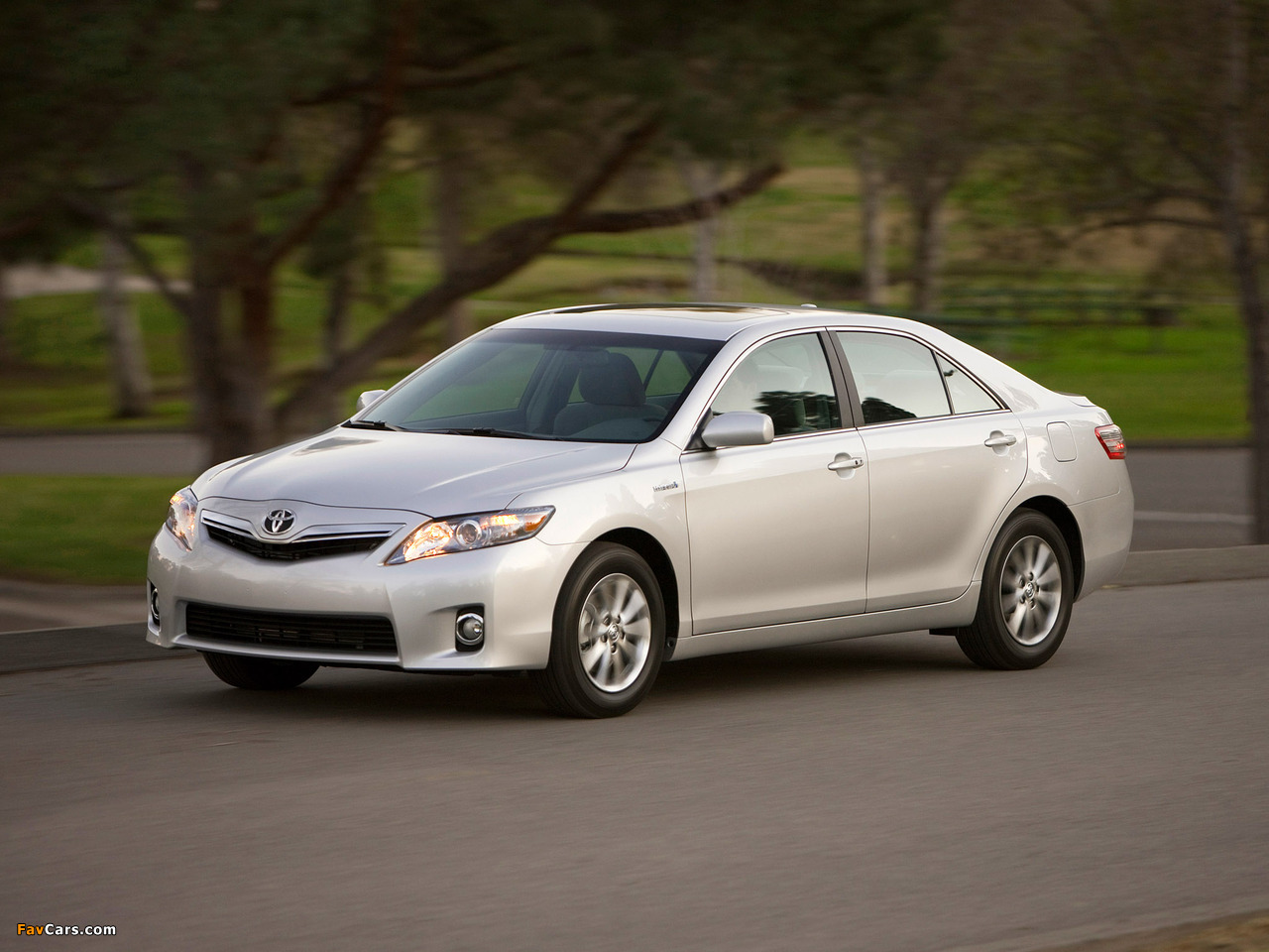 Pictures of Toyota Camry Hybrid 2009–11 (1280 x 960)