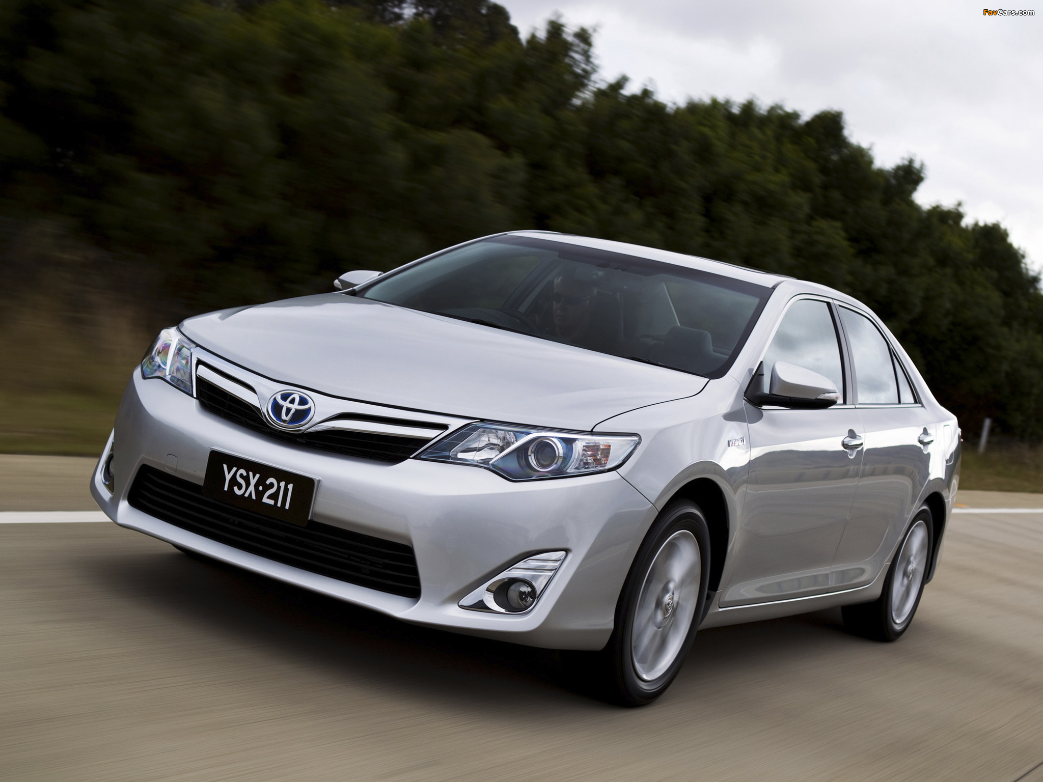 Pictures of Toyota Camry Hybrid AU-spec 2011 (2048 x 1536)