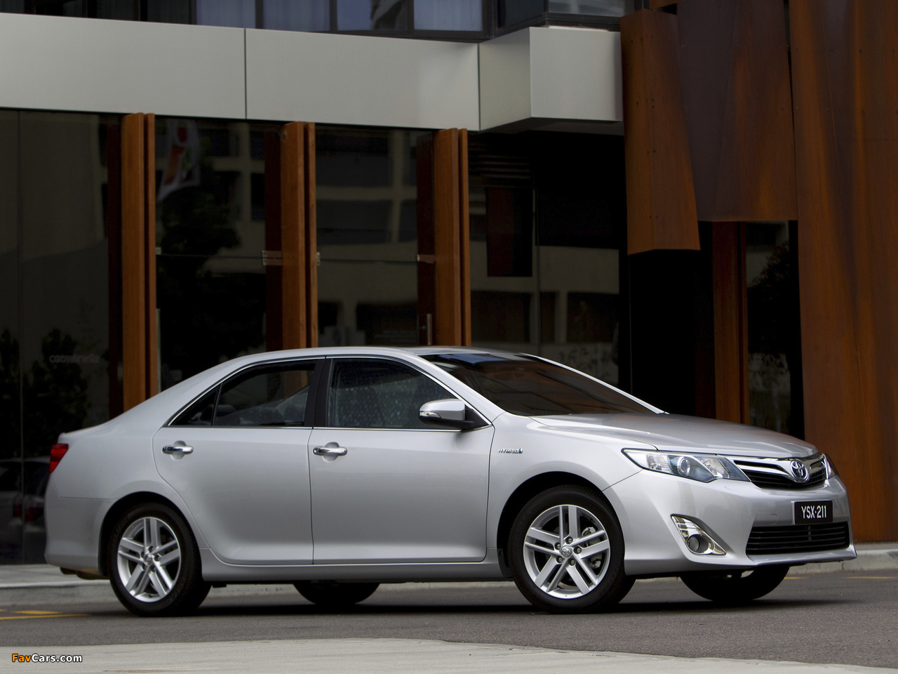 Pictures of Toyota Camry Hybrid AU-spec 2011 (1280 x 960)