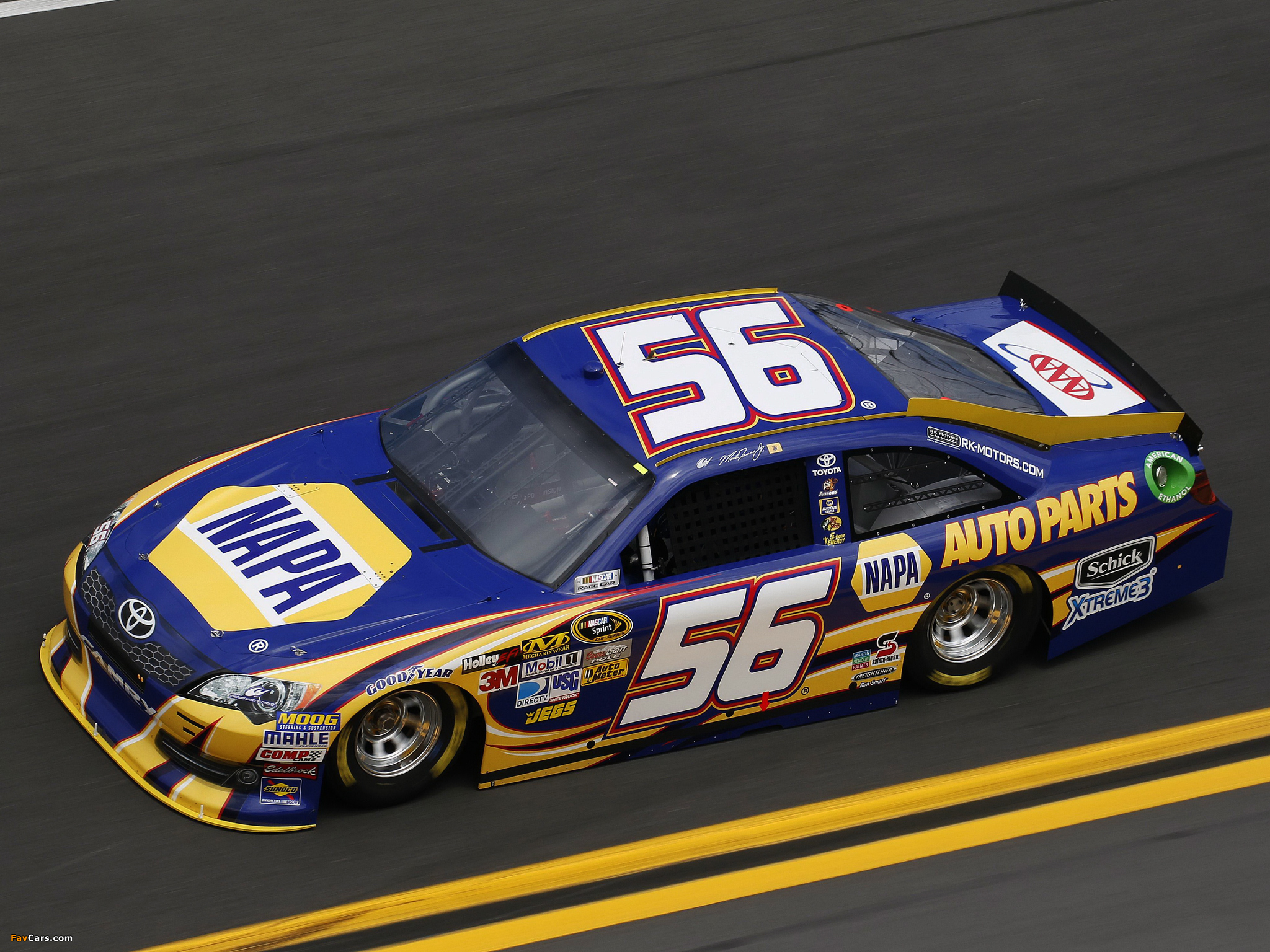 Pictures of Toyota Camry NASCAR Sprint Cup Series Race Car 2011 (2048 x 1536)
