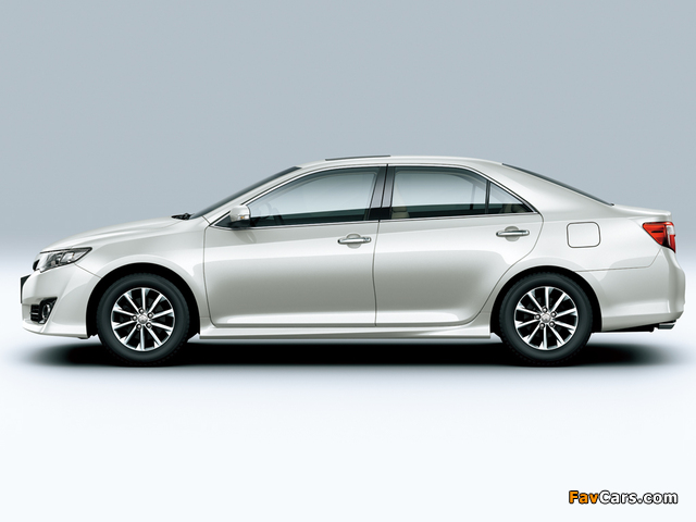 Pictures of Toyota Camry GL UAE-spec 2011 (640 x 480)