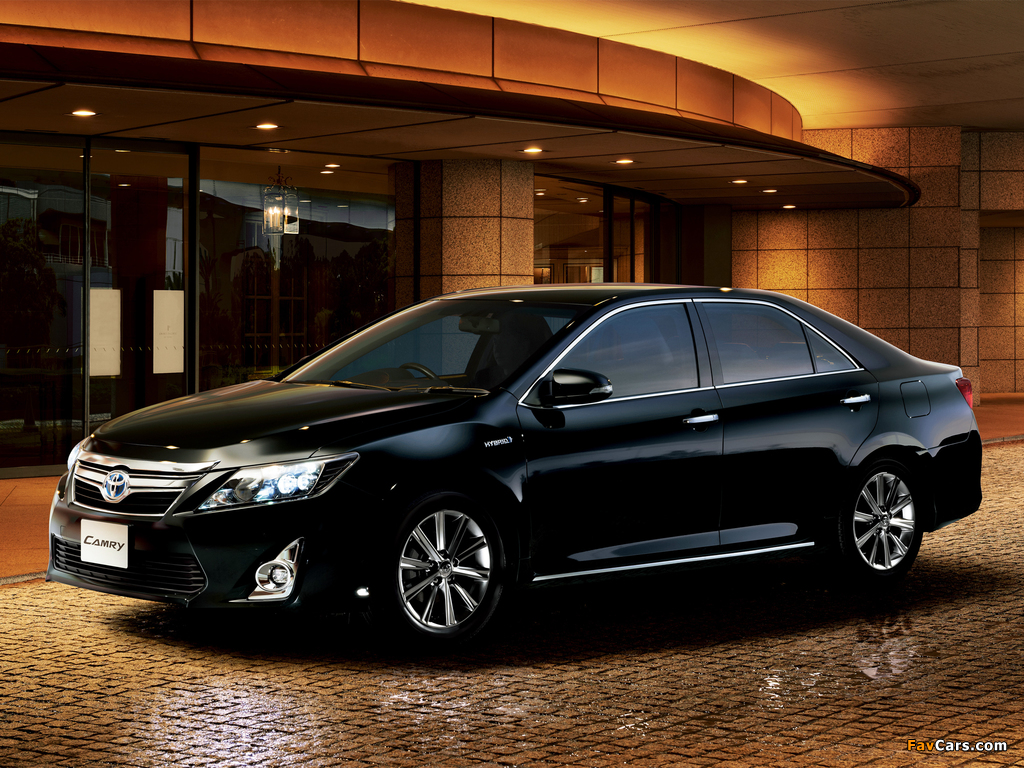 Pictures of Toyota Camry G Package Premium Black 2013 (1024 x 768)