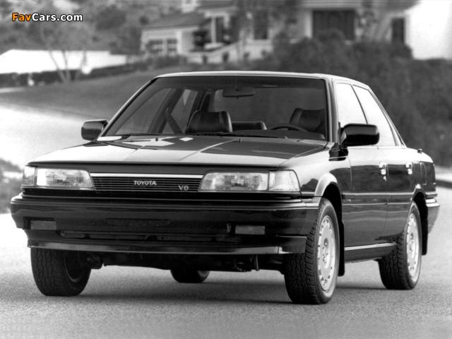 Toyota Camry Sedan LE US-spec 1986–90 photos (640 x 480)