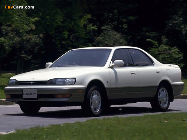Toyota Camry Prominent (SV30) 1990–94 photos (640 x 480)