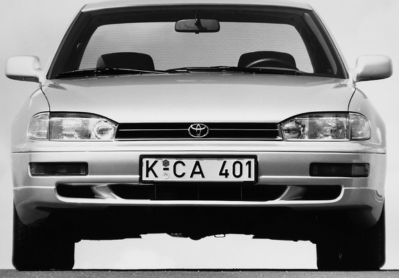 Toyota Camry (XV10) 1991–96 images