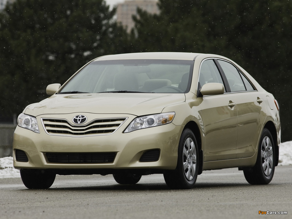 Toyota Camry LE 2009–11 pictures (1024 x 768)