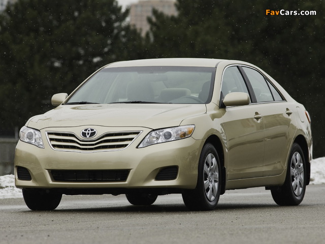 Toyota Camry LE 2009–11 pictures (640 x 480)