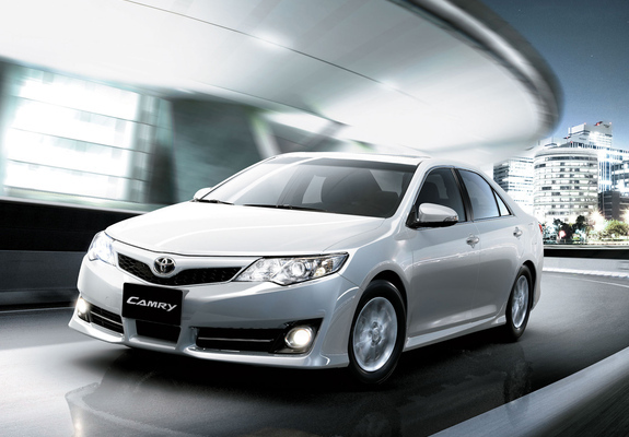 Toyota Camry GL UAE-spec 2011 images