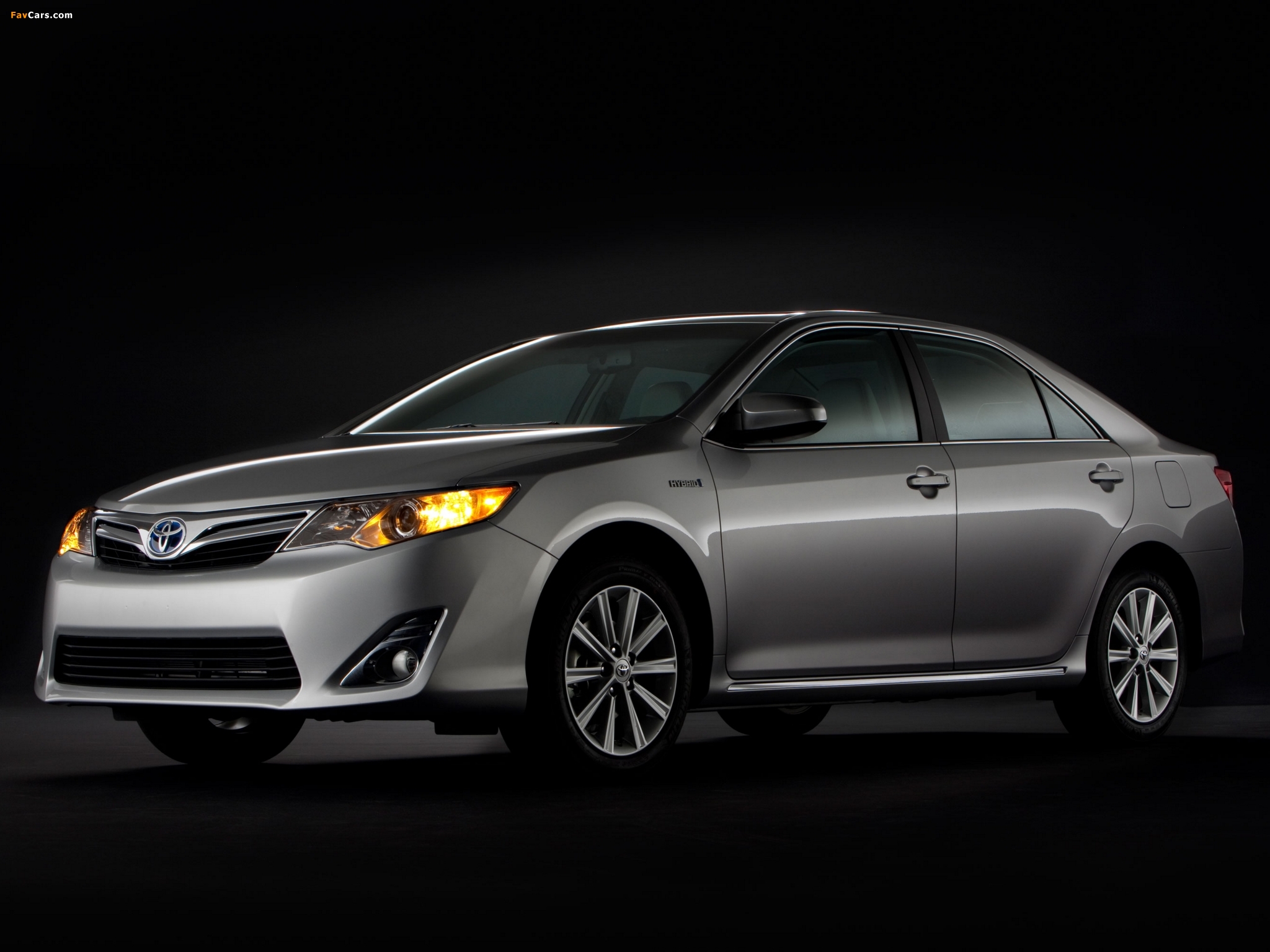 Toyota Camry Hybrid US-spec 2011 wallpapers (2048 x 1536)