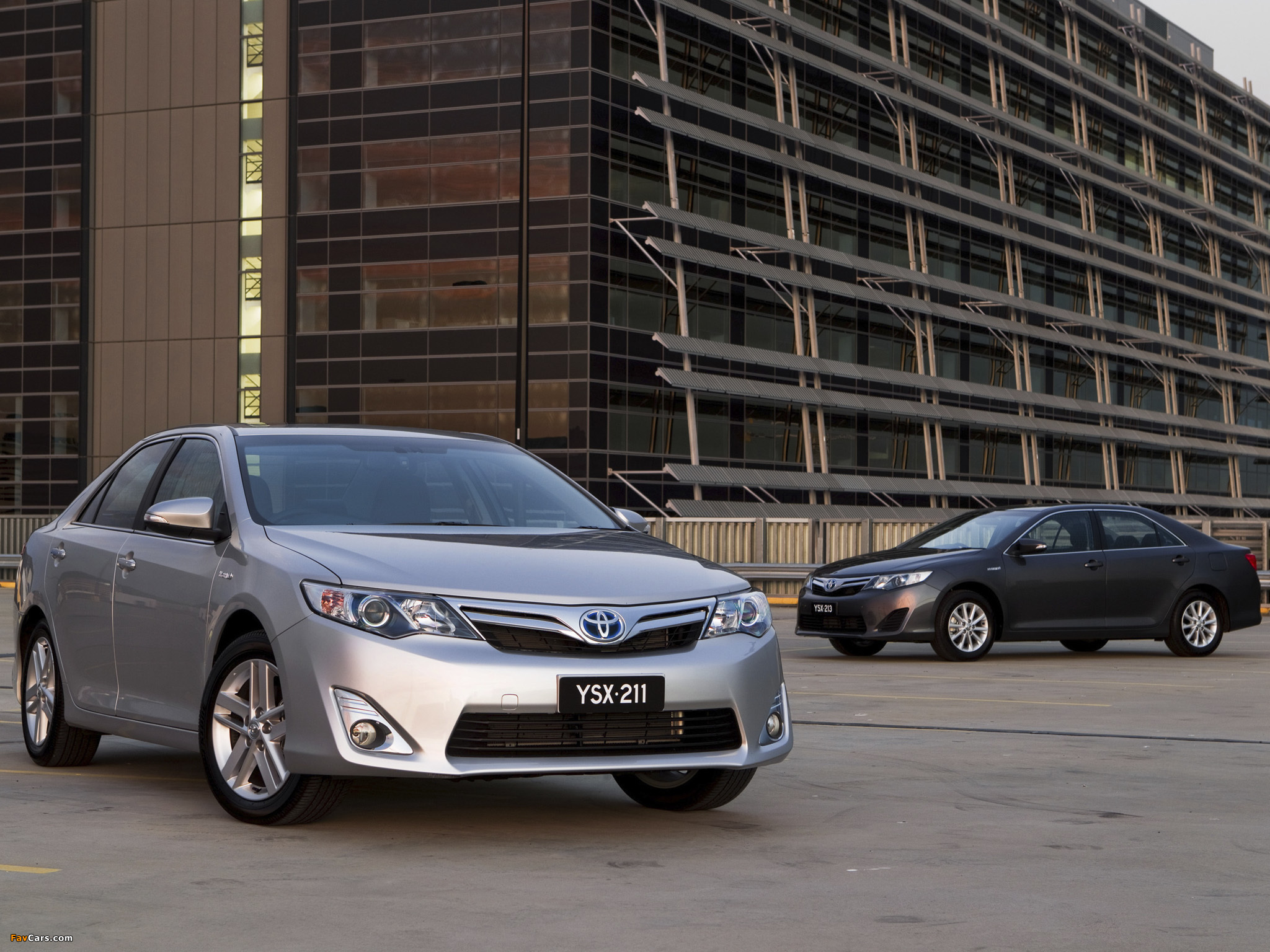 Toyota Camry Hybrid AU-spec 2011 wallpapers (2048 x 1536)