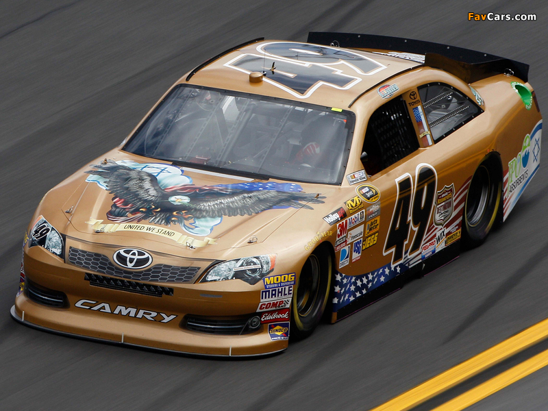 Toyota Camry NASCAR Sprint Cup Series Race Car 2011 wallpapers (800 x 600)