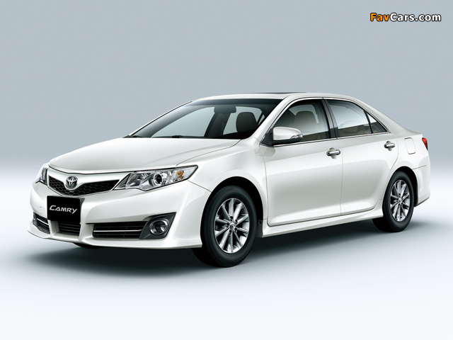 Toyota Camry GL UAE-spec 2011 wallpapers (640 x 480)