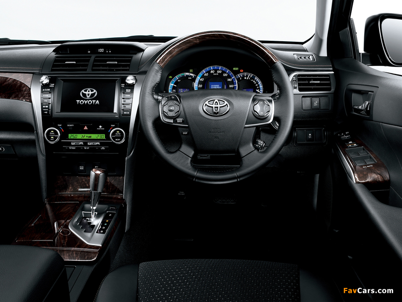 Toyota Camry G Package Premium Black 2013 images (800 x 600)