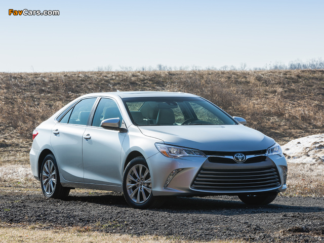 2015 Toyota Camry XLE 2014 pictures (640 x 480)