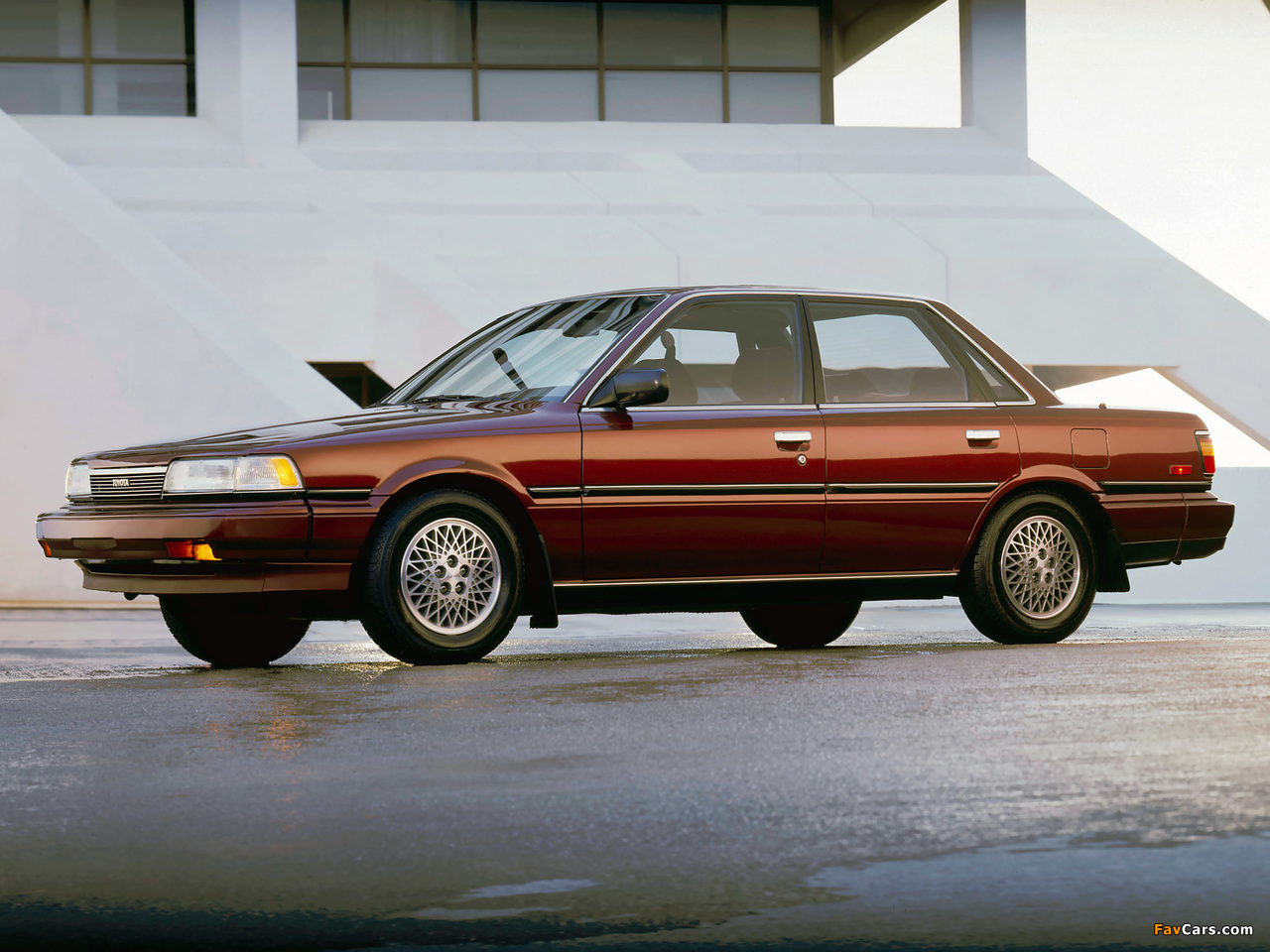 Toyota Camry Sedan LE US-spec 1986–90 wallpapers (1280 x 960)