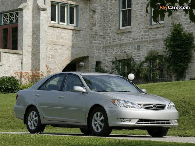 Toyota Camry XLE US-spec (ACV30) 2004–06 wallpapers (640 x 480)
