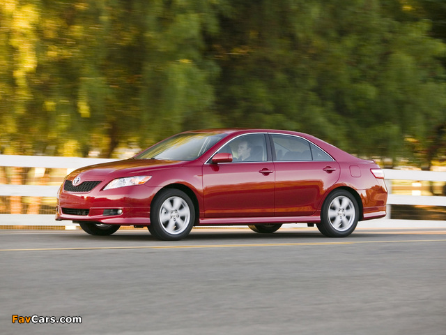 Toyota Camry SE 2006–09 wallpapers (640 x 480)