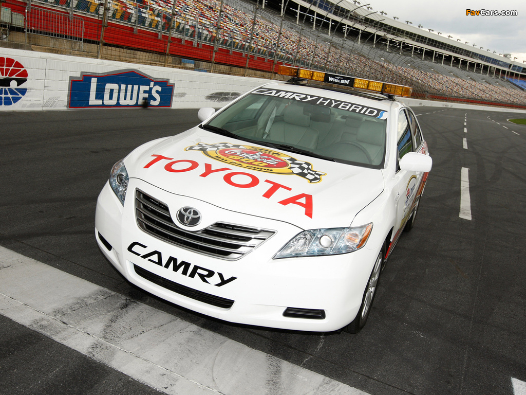 Toyota Camry Hybrid NASCAR Pace Car 2009 wallpapers (1024 x 768)