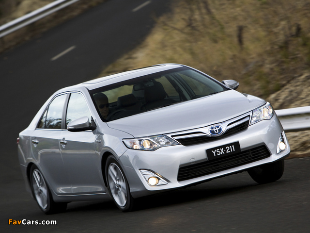 Toyota Camry Hybrid AU-spec 2011 wallpapers (640 x 480)