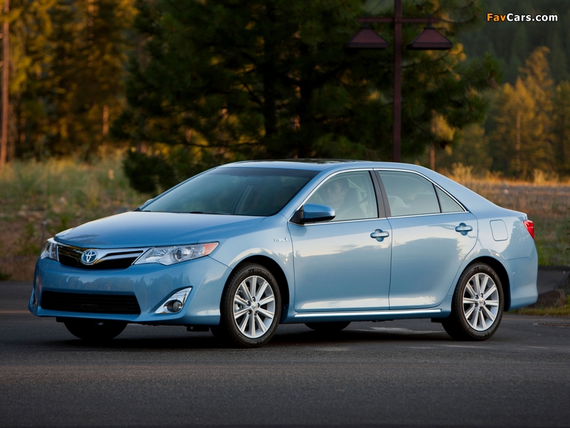 Toyota Camry Hybrid US-spec 2011 wallpapers (800 x 600)
