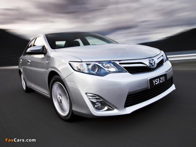 Toyota Camry Hybrid AU-spec 2011 wallpapers (640 x 480)