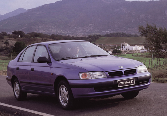 Images of Toyota Carina E 1996–97