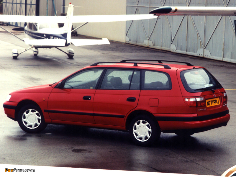 Images of Toyota Carina E Estate 1996–97 (800 x 600)