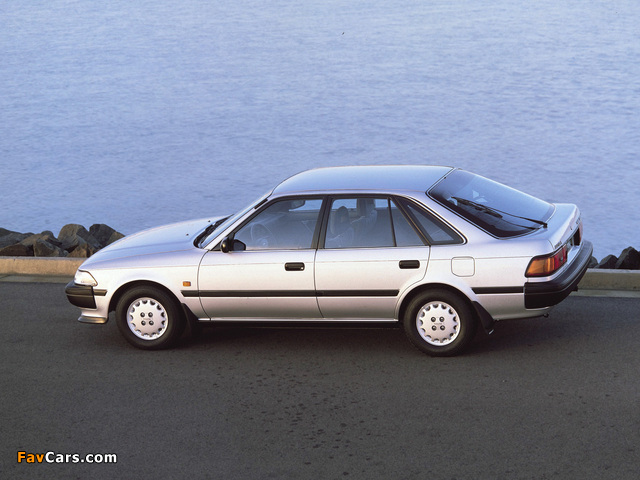 Toyota Carina II Liftback (T170) 1988–92 pictures (640 x 480)