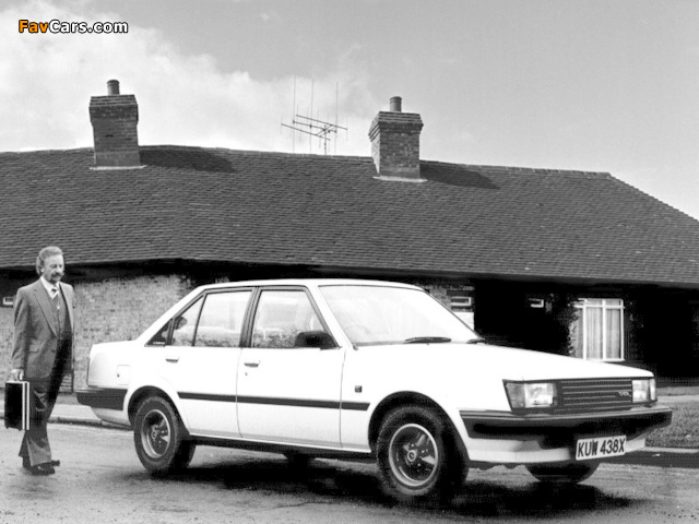 Toyota Carina 1.6 GL Saloon UK-spec (TA61) 1982–84 pictures (640 x 480)