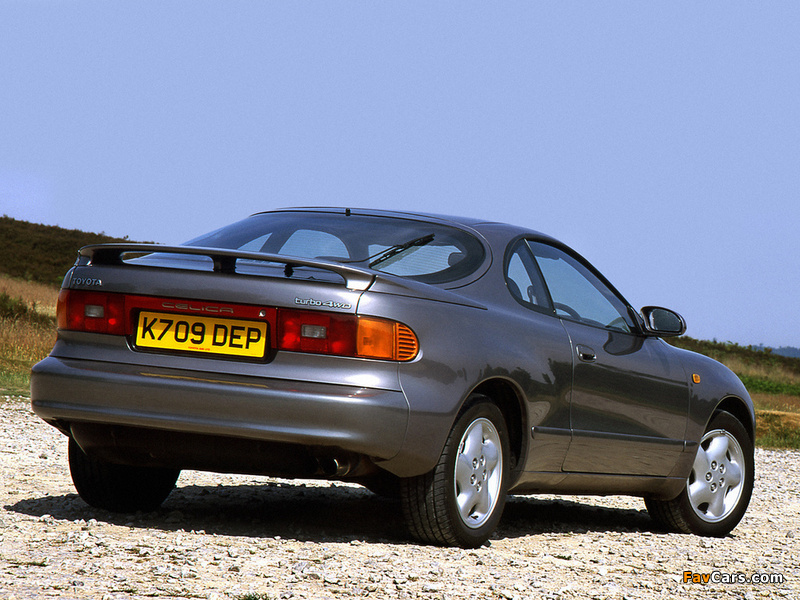 Images of Toyota Celica GT-Four (ST185) 1989–93 (800 x 600)