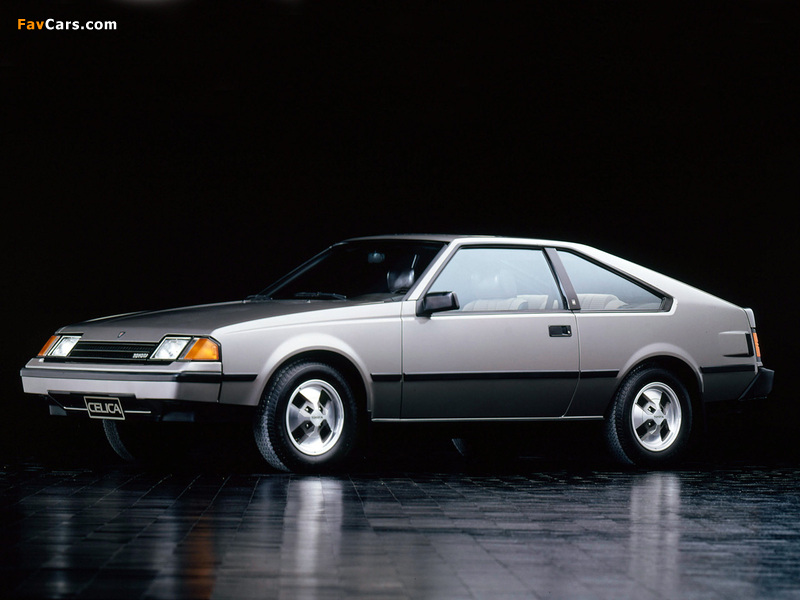 Photos of Toyota Celica Liftback US-spec 1981–85 (800 x 600)