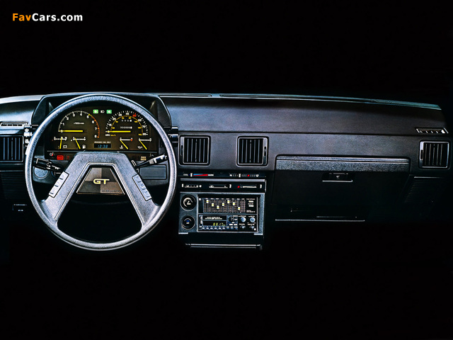 Pictures of Toyota Celica Coupe US-spec 1981–85 (640 x 480)