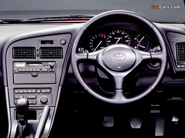 Toyota Celica JP-spec 1994–99 images (640 x 480)