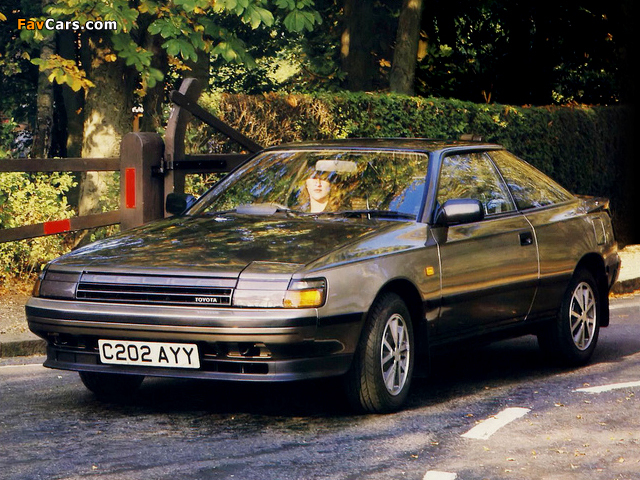 Toyota Celica 2.0 GTi UK-spec (ST162) 1985–87 wallpapers (640 x 480)