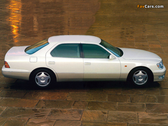 Toyota Celsior (UCF20/21) 1997–2000 photos (640 x 480)