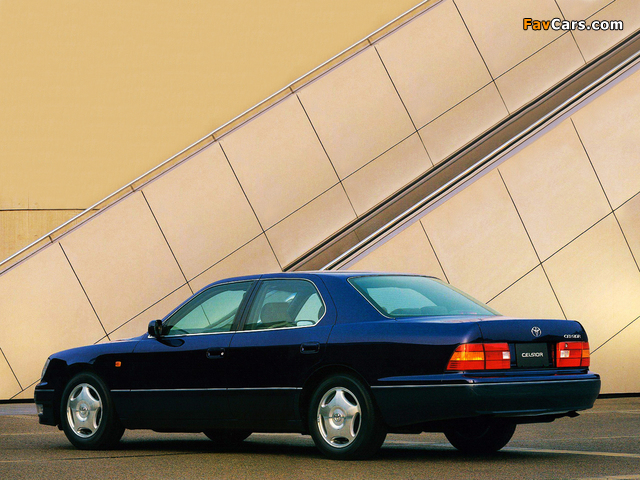 Toyota Celsior (UCF20/21) 1997–2000 wallpapers (640 x 480)