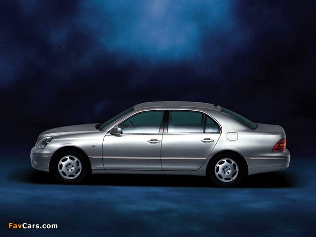 Toyota Celsior (UCF30) 2000–03 images (640 x 480)