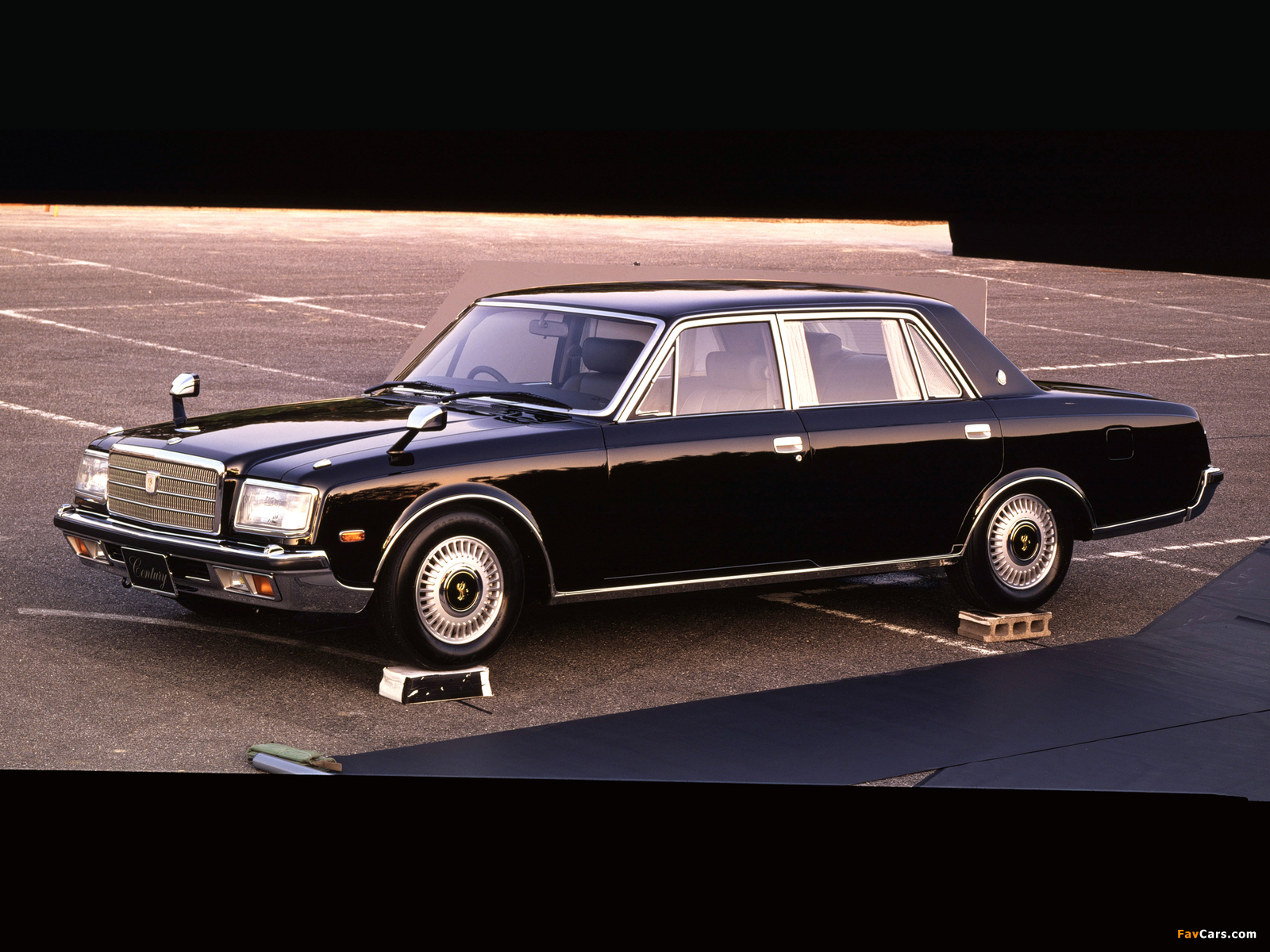 Pictures of Toyota Century Type L (VG45) 1990–97 (1600 x 1200)