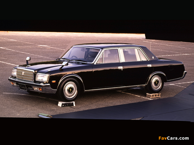 Pictures of Toyota Century Type L (VG45) 1990–97 (640 x 480)