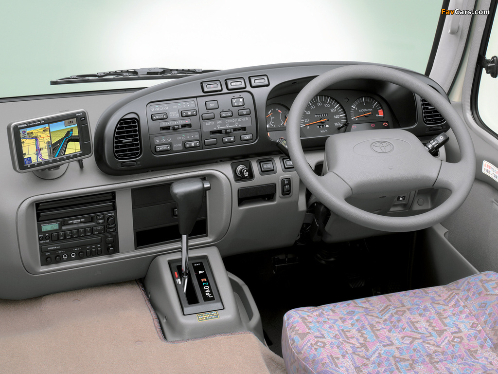 Photos of Toyota Coaster JP-spec (B50) 2007 (1024 x 768)