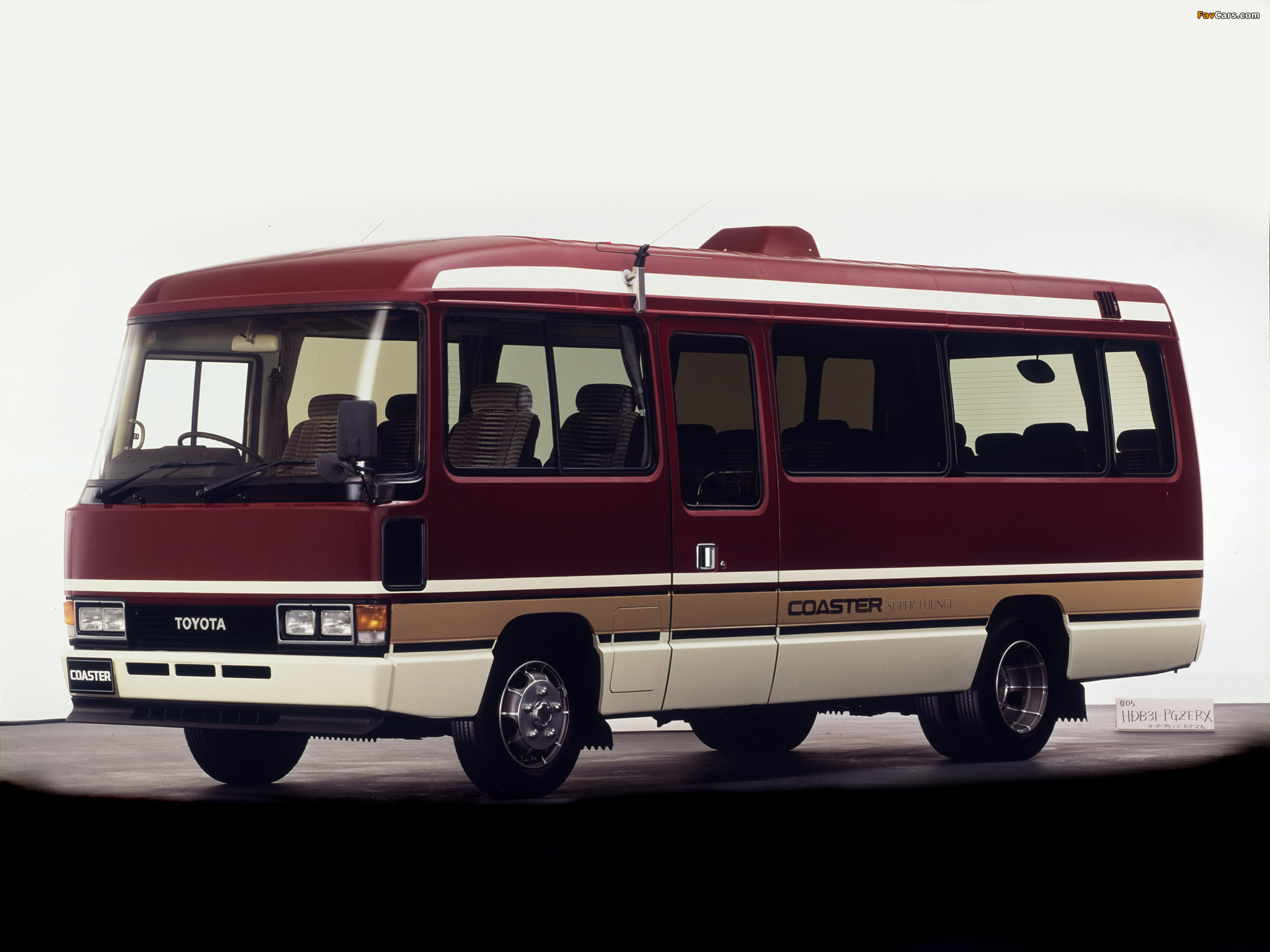Pictures of Toyota Coaster (B20) 1982–92 (2048 x 1536)