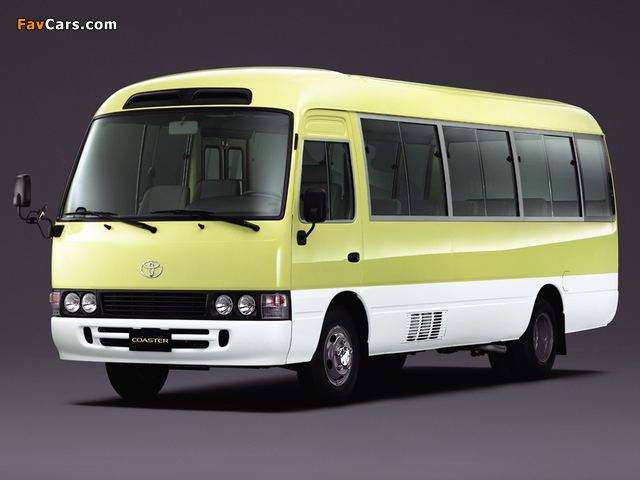 Toyota Coaster (B50) 1992–2001 photos (640 x 480)