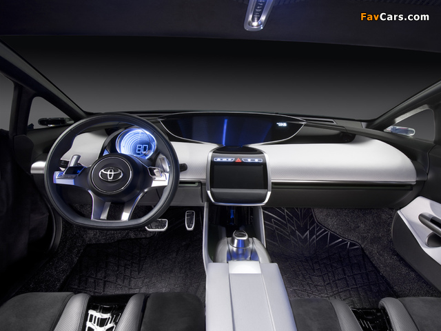 Images of Toyota NS4 Plug-in Hybrid Concept 2012 (640 x 480)