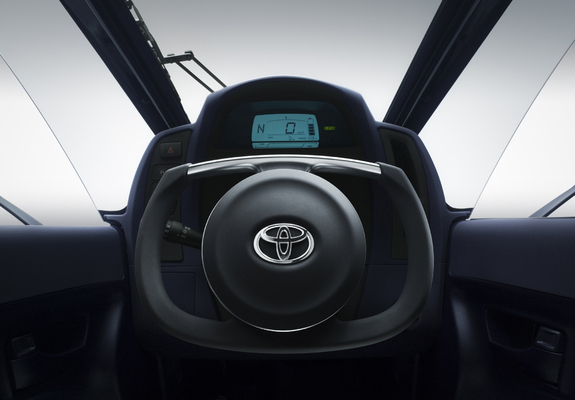 Images of Toyota i-Road Concept 2013