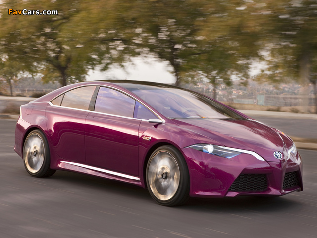 Photos of Toyota NS4 Plug-in Hybrid Concept 2012 (640 x 480)