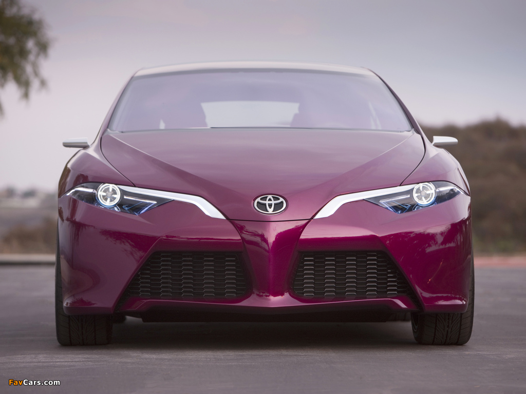 Photos of Toyota NS4 Plug-in Hybrid Concept 2012 (1024 x 768)