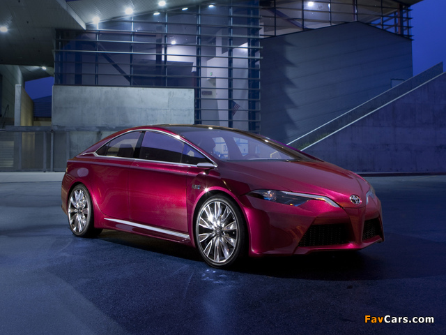 Pictures of Toyota NS4 Plug-in Hybrid Concept 2012 (640 x 480)