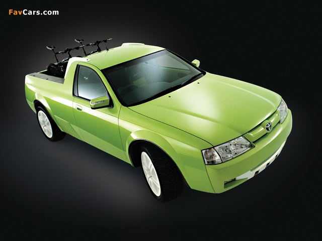 Toyota X-Runner Concept 2003 wallpapers (640 x 480)